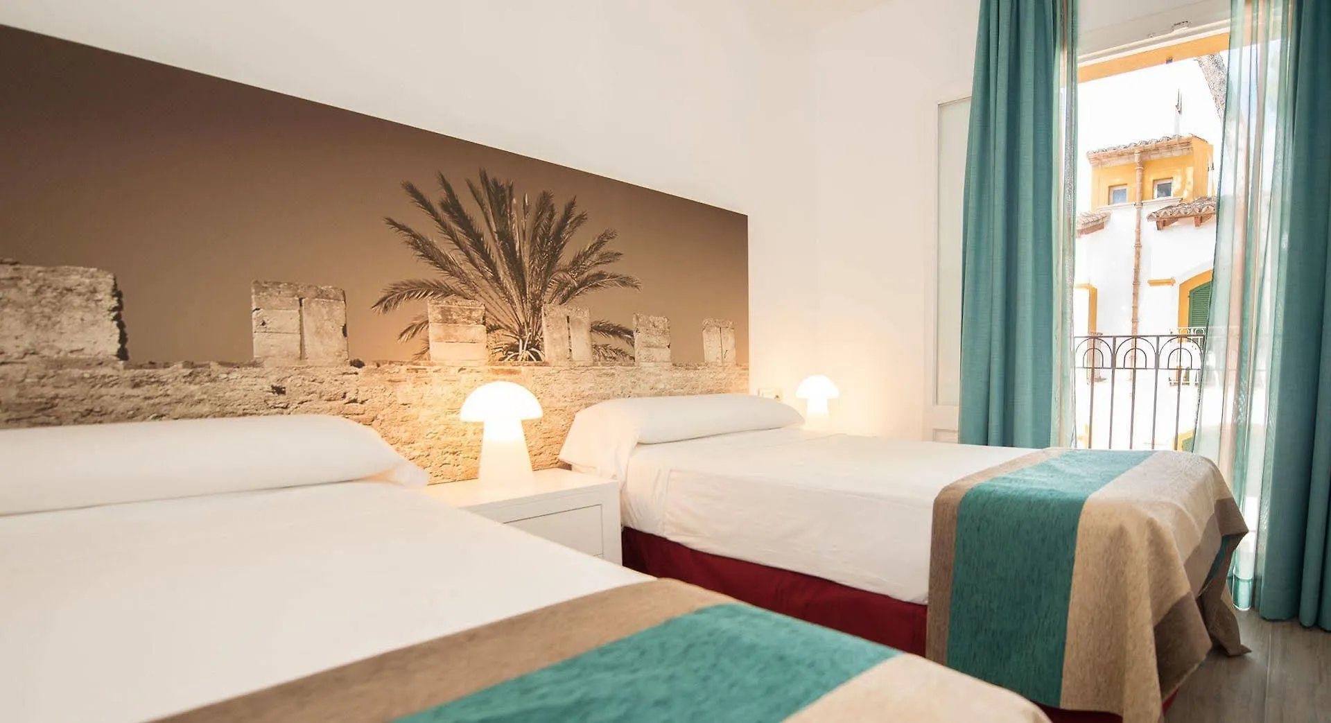 Aparthotel Ona Aucanada Port d'Alcúdia 3*,